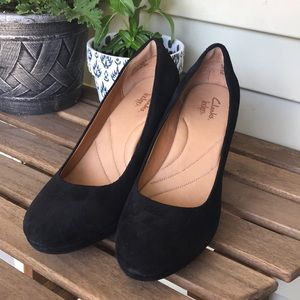 Women black suede heel Clark’s Indigo brand
